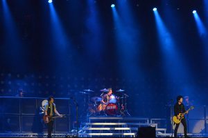 1200px-green_day_at_bravalla_festival_in_sweden_by_daniel_ahs_karlsson